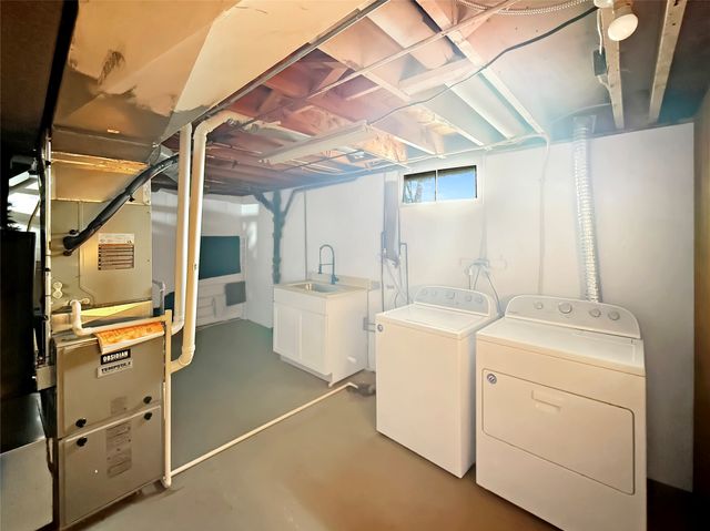 4149 Boyd Street, Des Moines, IA 50317