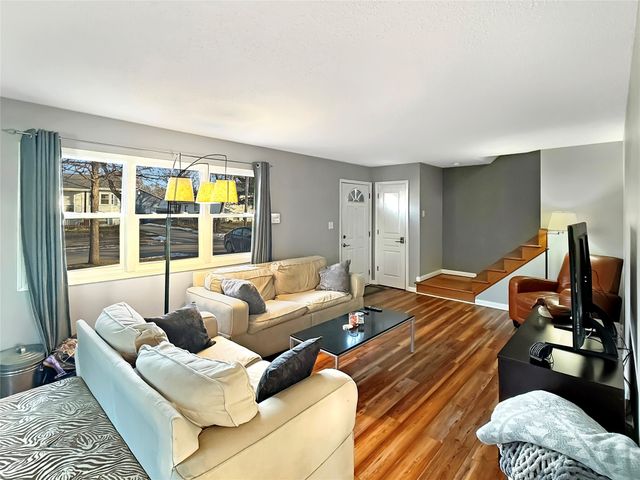 4149 Boyd Street, Des Moines, IA 50317