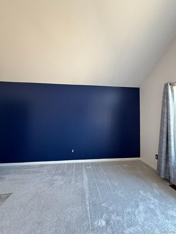 17014 Newbury Avenue, Macomb Township, MI 48044