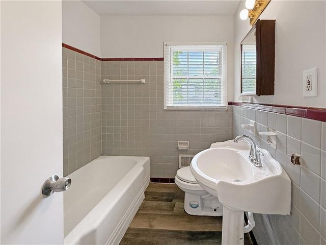 1668 Laurelwood Drive SW, Atlanta, GA 30311