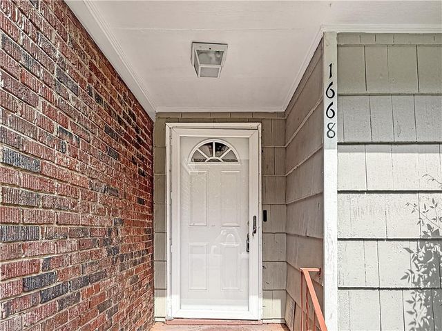 1668 Laurelwood Drive SW, Atlanta, GA 30311