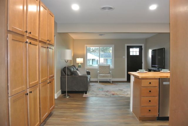 948 GREENCLIFF RD, Collierville, TN 38017