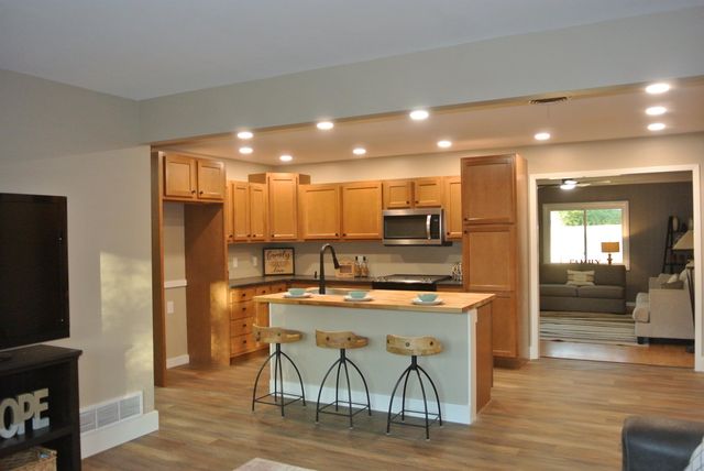 948 GREENCLIFF RD, Collierville, TN 38017