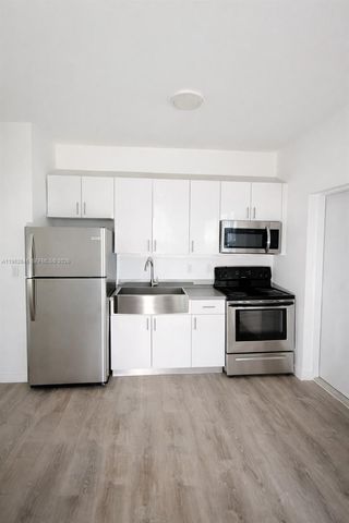 402 NW 12th Ave 104, Miami, FL 33128