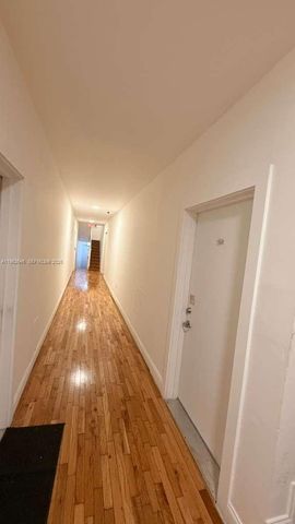 402 NW 12th Ave 104, Miami, FL 33128