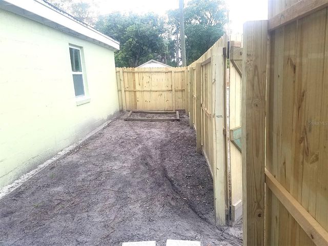 2259 2ND AVE N, St Petersburg, FL 33713