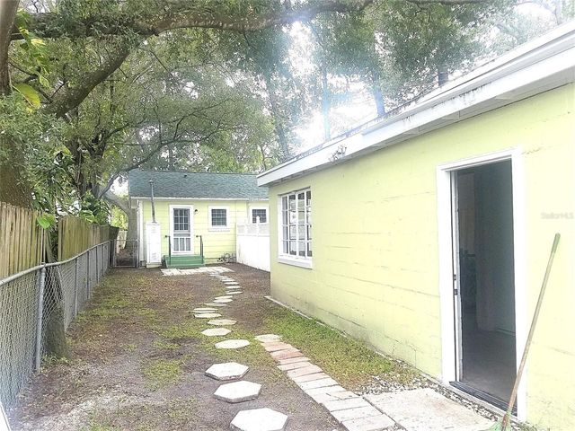 2259 2ND AVE N, St Petersburg, FL 33713