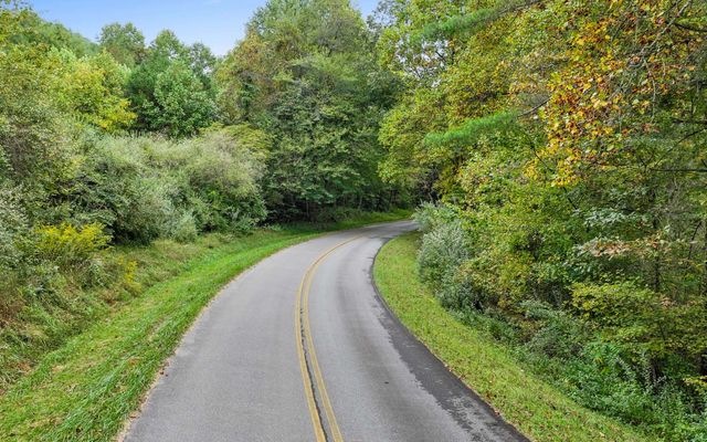 1955 Cavender Gap Road, Suches, GA 30572