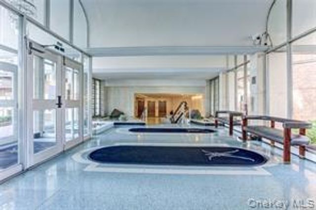 54-44 Little Neck Parkway 6H, Little Neck, NY 11362