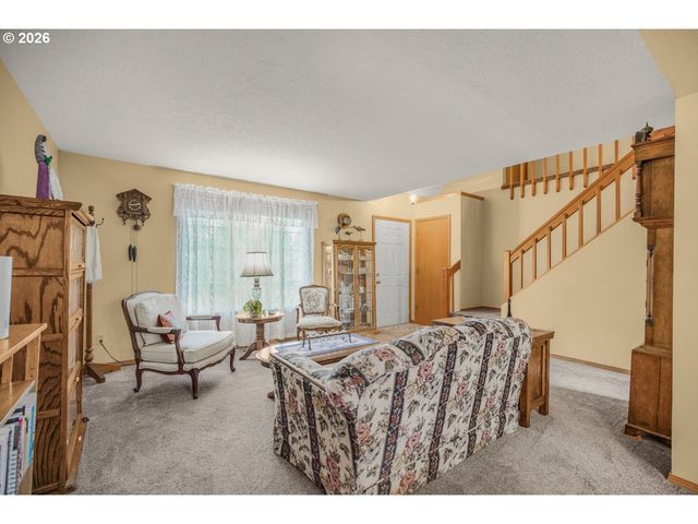 16216 Sw 104TH Ave, Portland, OR 97224