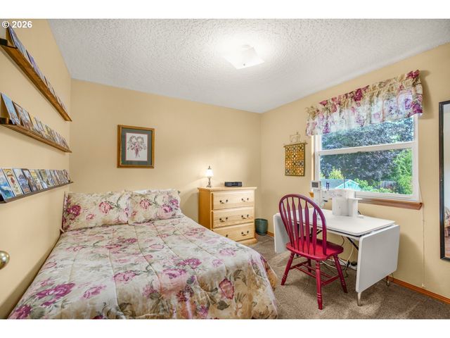 16216 Sw 104TH Ave, Portland, OR 97224