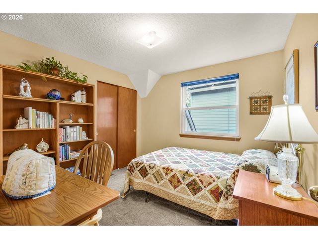16216 Sw 104TH Ave, Portland, OR 97224