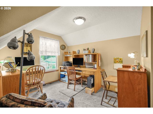 16216 Sw 104TH Ave, Portland, OR 97224