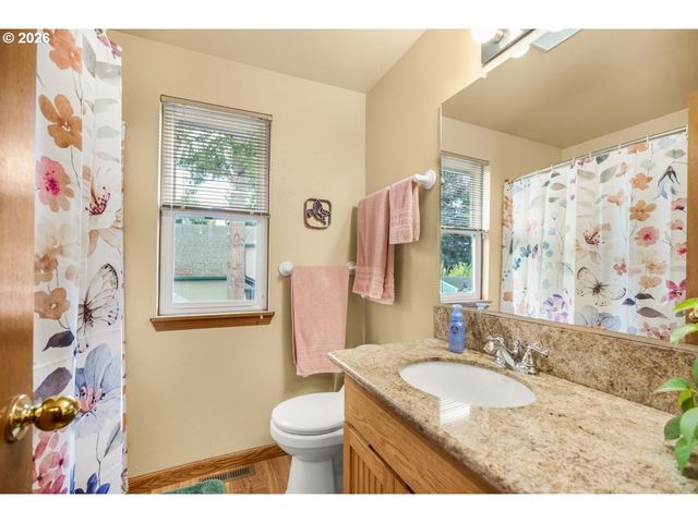 16216 Sw 104TH Ave, Portland, OR 97224