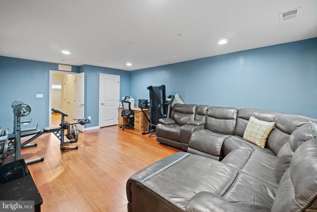 8056 LOCUST MILL ST, Ellicott City, MD 21043
