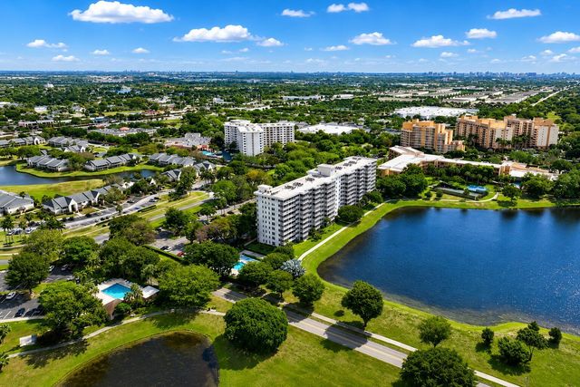 2900 N Course Drive 208, Pompano Beach, FL 33069