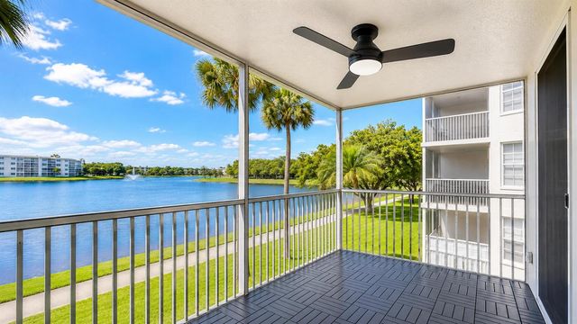 2900 N Course Drive 208, Pompano Beach, FL 33069