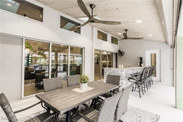 607 SW 57th ST, Cape Coral, FL 33914