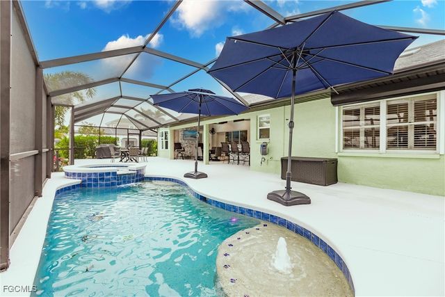 607 SW 57th ST, Cape Coral, FL 33914