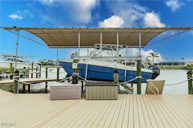 607 SW 57th ST, Cape Coral, FL 33914