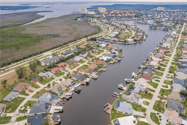 607 SW 57th ST, Cape Coral, FL 33914