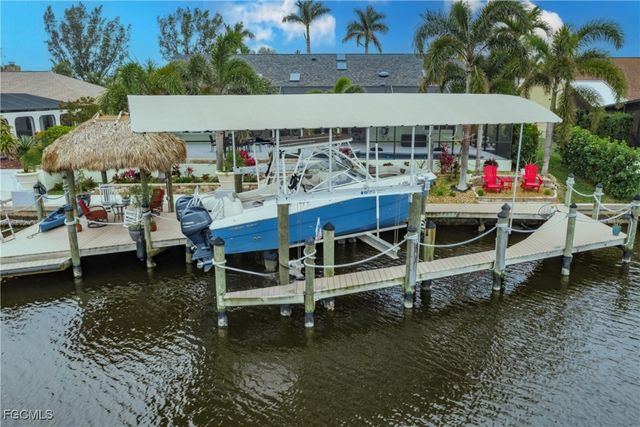 607 SW 57th ST, Cape Coral, FL 33914