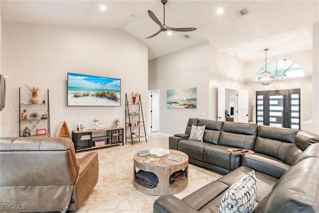 607 SW 57th ST, Cape Coral, FL 33914