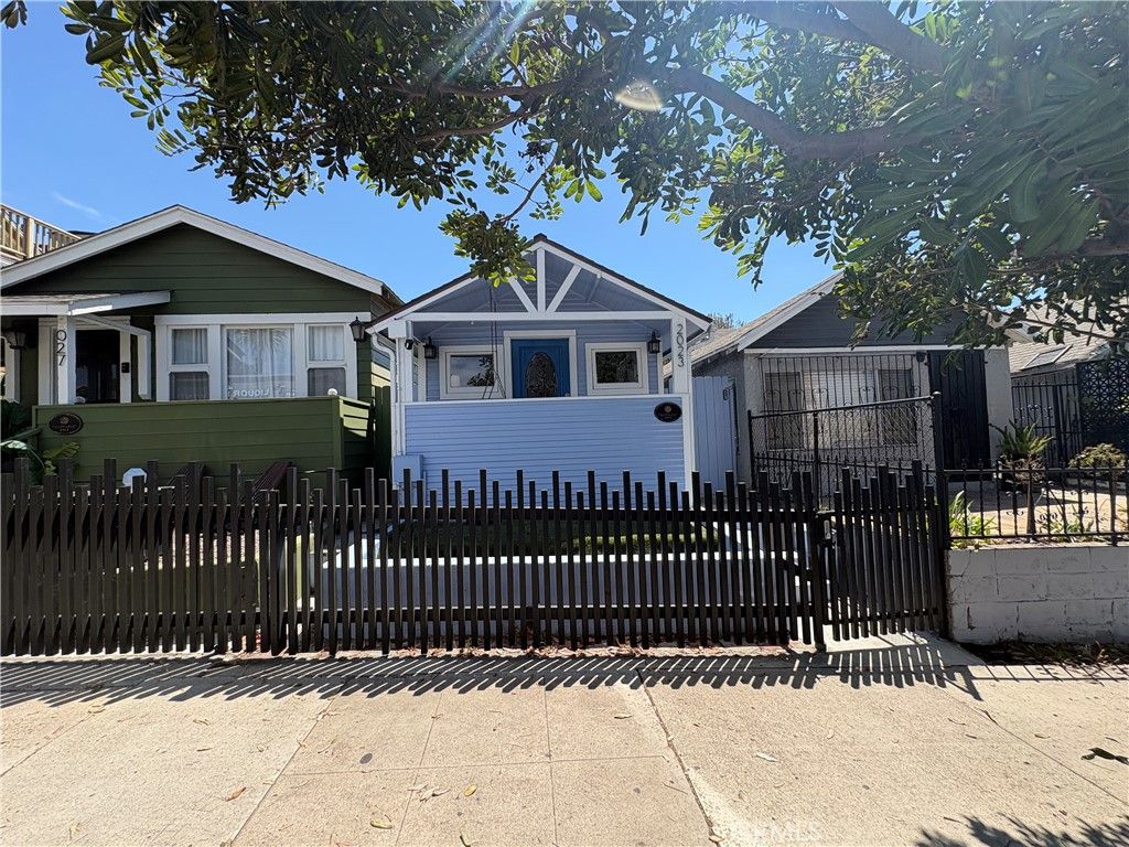 2023 Market, San Diego, CA 92102 — exterior