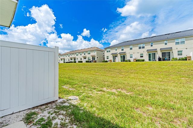 1160 LAKESHORE BREEZE PLACE, Kissimmee, FL 34747