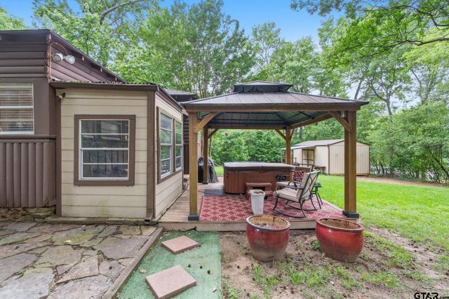 1011 W Rusk, Tyler, TX 75701