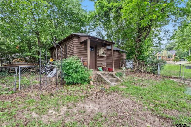 1011 W Rusk, Tyler, TX 75701