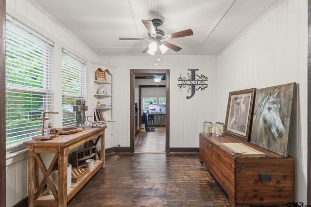 1011 W Rusk, Tyler, TX 75701