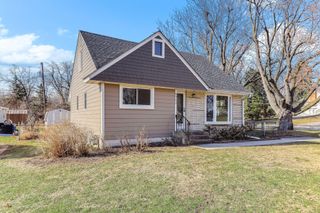 8933 Wally Drive, Golden Valley, MN 55427