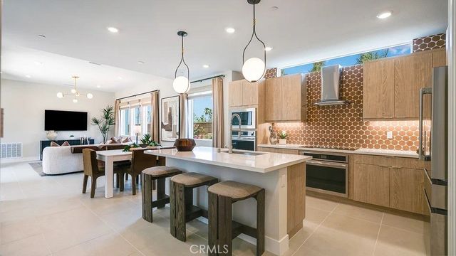 2642 Prairie Rose Lane, Palm Springs, CA 92264