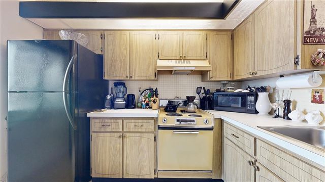 2205 BELLEAIR ROAD A13, Clearwater, FL 33764