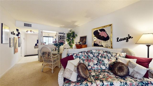 2205 BELLEAIR ROAD A13, Clearwater, FL 33764