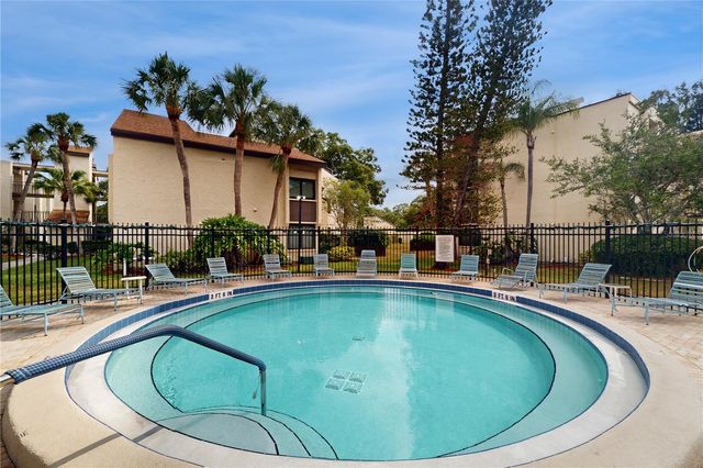 2205 BELLEAIR ROAD A13, Clearwater, FL 33764