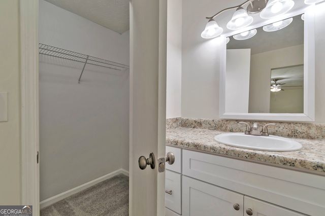 5350 Rockbridge Road, Stone Mountain, GA 30088