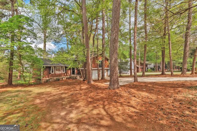5350 Rockbridge Road, Stone Mountain, GA 30088