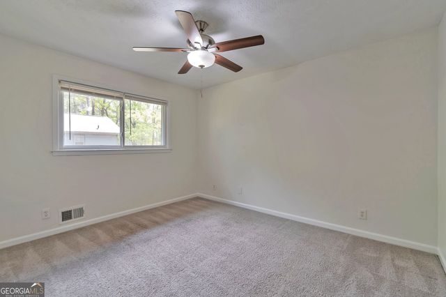 5350 Rockbridge Road, Stone Mountain, GA 30088