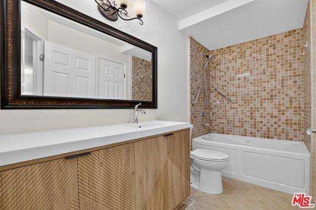 4401 Sepulveda Boulevard 104, Los Angeles, CA 91403
