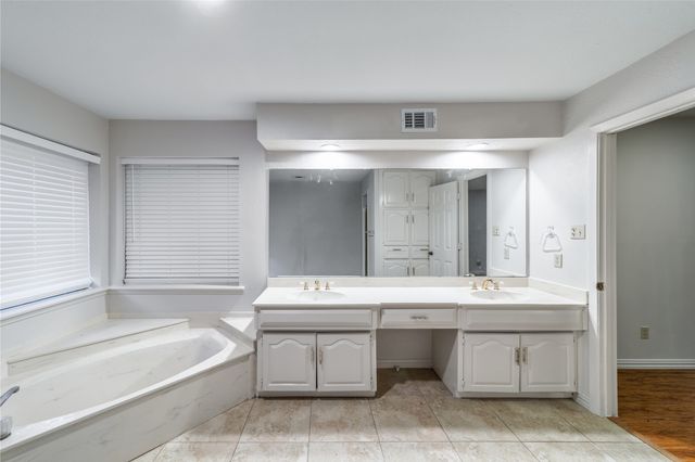 212 Magic Lane, Sunnyvale, TX 75182