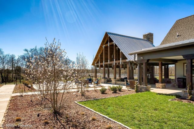1112 Sage Street, Thompsons Station, TN 37179