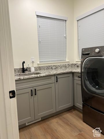 516 E 3525 N, North Ogden, UT 84414