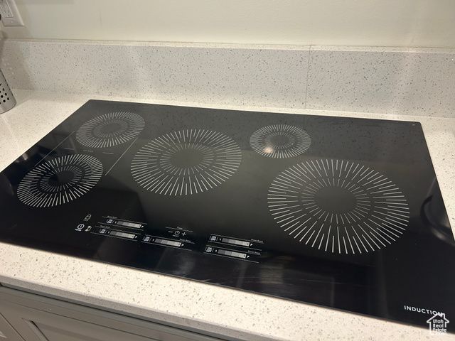 516 E 3525 N, North Ogden, UT 84414