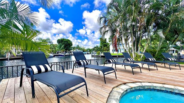 1617 SW 17th Avenue, Fort Lauderdale, FL 33312