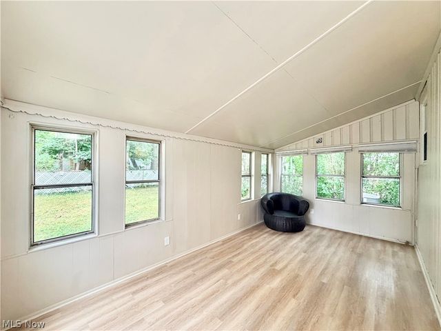 19304 Mayfair Lane, Warrensville Heights, OH 44128