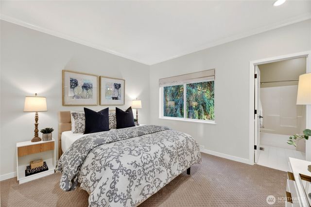 2007 E Lake Sammamish Parkway NE, Sammamish, WA 98074
