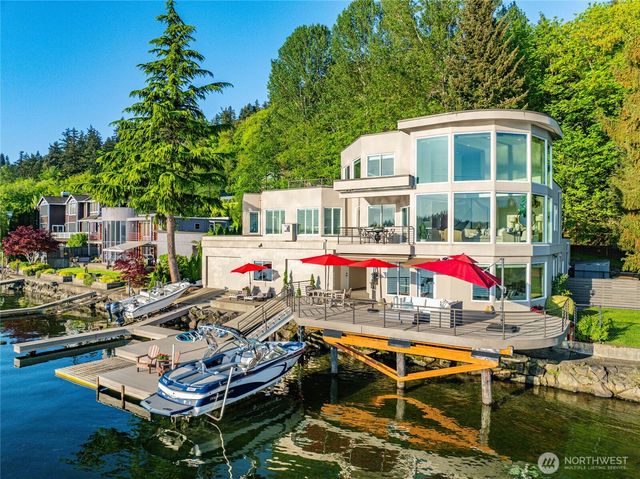 2007 E Lake Sammamish Parkway NE, Sammamish, WA 98074