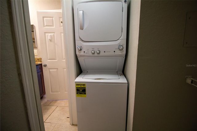 10200 GANDY BOULEVARD N 402, St Petersburg, FL 33702